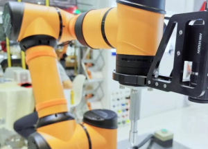 顯揚科技亮相央視直播間